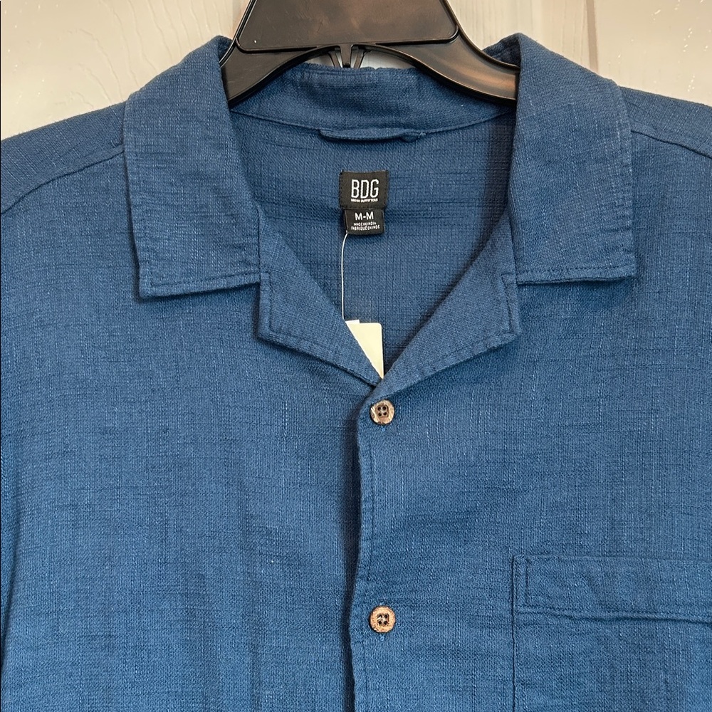 BDG By Urban Outfitters Blue Cotton Button Down Short Sleeve Shirt - Picture 3 of 6